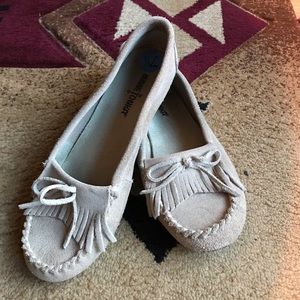 Women’s Minnetonka Moccasins
